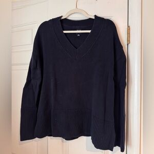 Gap 24/7 Split-Hem V-Neck Sweater, Navy Blue, Medium